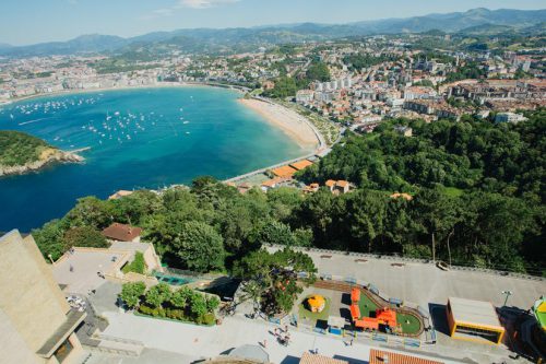 Surfen in San Sebastián: Der Monte Igueldo