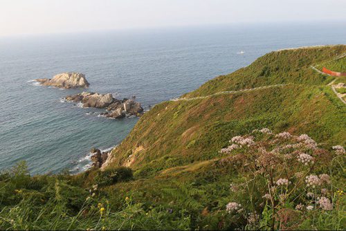 Surfen in Zarautz: Die Isla Mollari