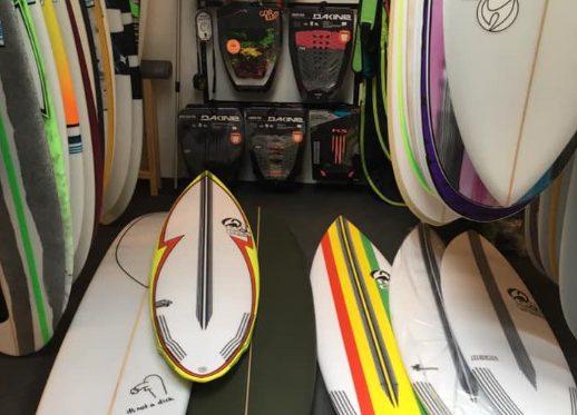 Surfen in Dänemark: Der WestWind Shop in Norre Vorupor
