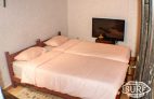Surfen in Agadir: Ein Doppelbettzimmer im Yalah Surfcamp