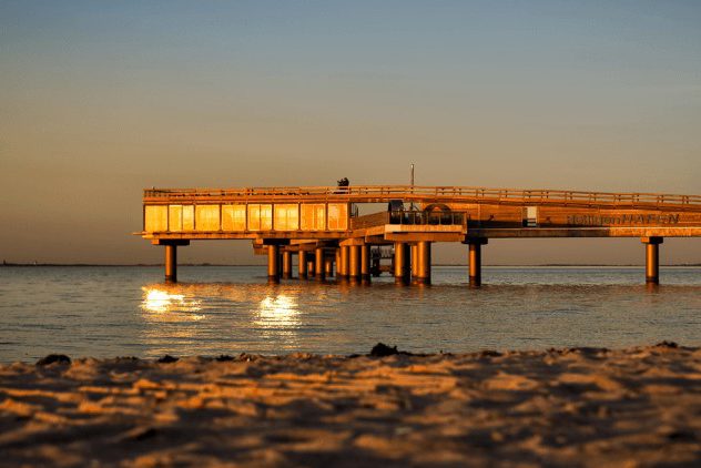 Surfen in Deutschland: Die Seebrücke als Ausflugsziel