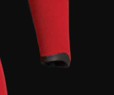 Traje de neopreno en la prueba: una manga de traje de neopreno con drylock de XCEL