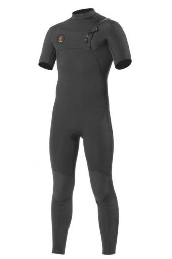 Neoprenanzug im Test: Ein klassischer Springsuit