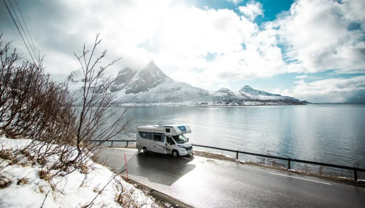 Wohnmobil mieten Norwegen: Unterwegs mit einem Touring Cars Wohnmobil